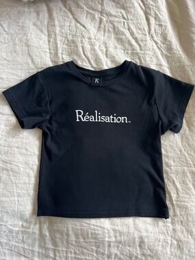 Realisation Par Black Tee